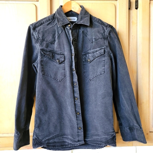 Taylor Stitch Gray Denim Shirt - Picture 2 of 9